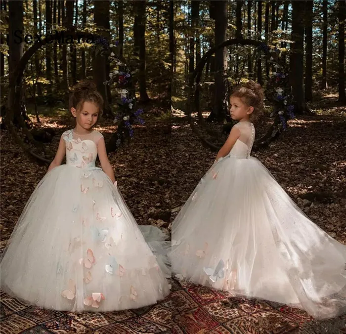 2018 Ivory Cute 3D Butterfly Floral Appliques Flower Girls Dresses Cap Sleeves Tulle Long Little Girls Pageant Dresses 2018 Ivory Cute 3D Butterfly Floral Appliques Flower Girls Dresses Cap Sleeves Tulle Long Little Girls Pageant Dresses