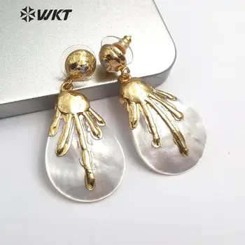 

WT-E544 Natural White Shell Earring Teardrop Shell Pendant With Gold Capped Women Elegant Earring Sea Shell Jewelry