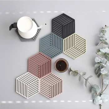 

Fashion Ideas Home Silicone Insulated Placemats Table Mats Kitchen Anti-scalding Insulation Pads Coasters Irregular Hexagon Pads