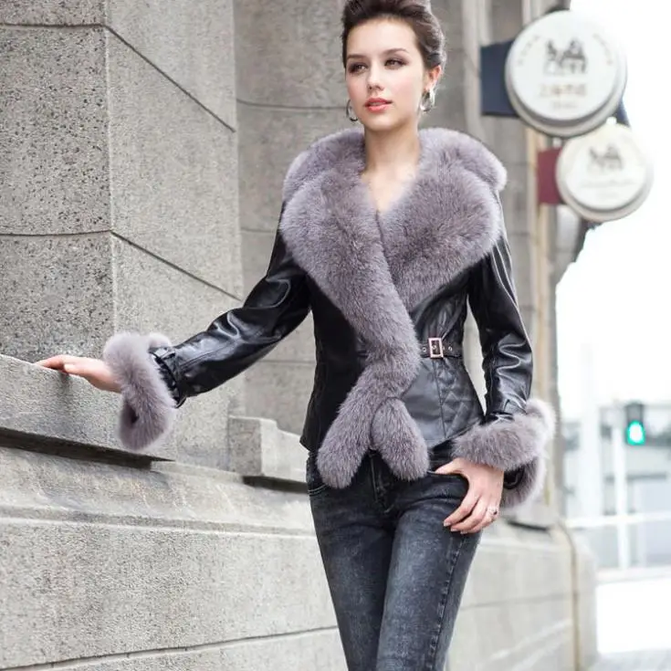 

Fashion Women's Fur Coat Of Fox Fur Collar Trim 2019 Genuine Real Sheepskin Fur Jacket Ladies Natural Leather Outwear Real Price