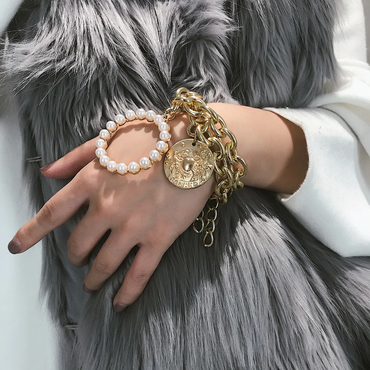 

Punk Multi Layer Imitation pearl Bracelet For Women Crab Cancer Geometric Hollow Gold Color Jewelry
