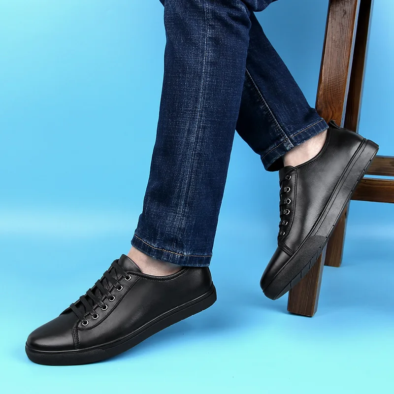 

Summer Men hole Genuine Leather shoes Loafer Shoes outdoor Italian Luxury lace up Mens Moccasins Breathable Casual Shoes Men L5
