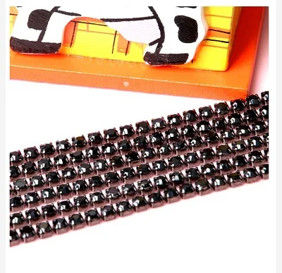 1yard/piece 30colors glass crystal Rhinestone Chain,silver bottom sew on Cup Chains For diy Garment Bags decorations