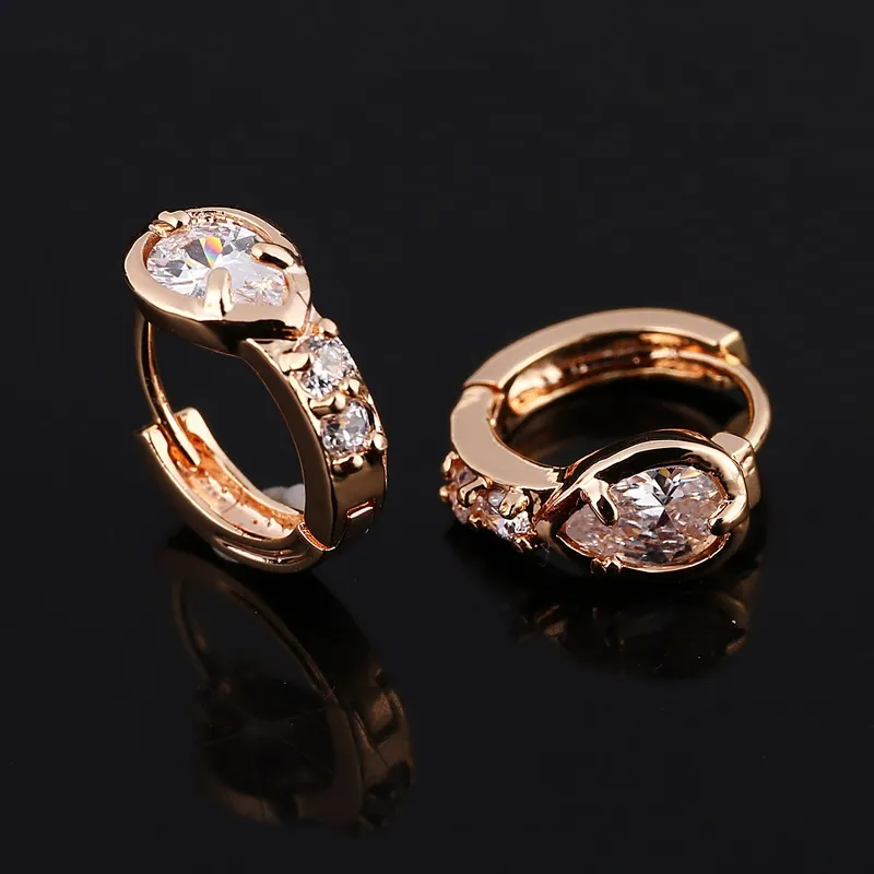 

Wholesale Gold Color Hoop Earring For Women Fashion Design Romantic Gift For Valentine's Day Bridal Wedding Accessory