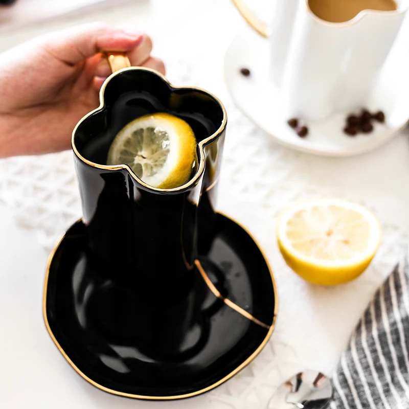 Креативный в виде четырех цветков набор кофейных чашек Золотая инкрустация керамическая чашка для путешествий блюдце кухня офисный стол посуда индивидуальный подарок