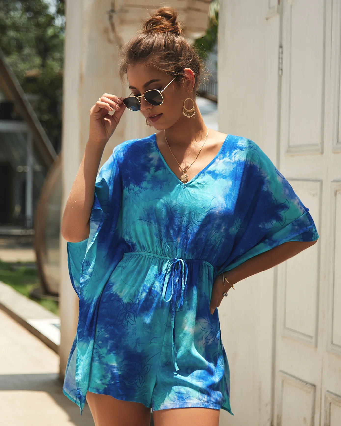 ZOGAA Bohemian Batwing Sleeve Floral Print Belt Women Summer Beach Vocation V Neck Sexy Jumpsuit Short Overalls Casual Playsuit ZOGAA Bohemian Batwing Sleeve Floral Print Belt Women Summer Beach Vocation V Neck Sexy Jumpsuit Short Overalls Casual Playsuit