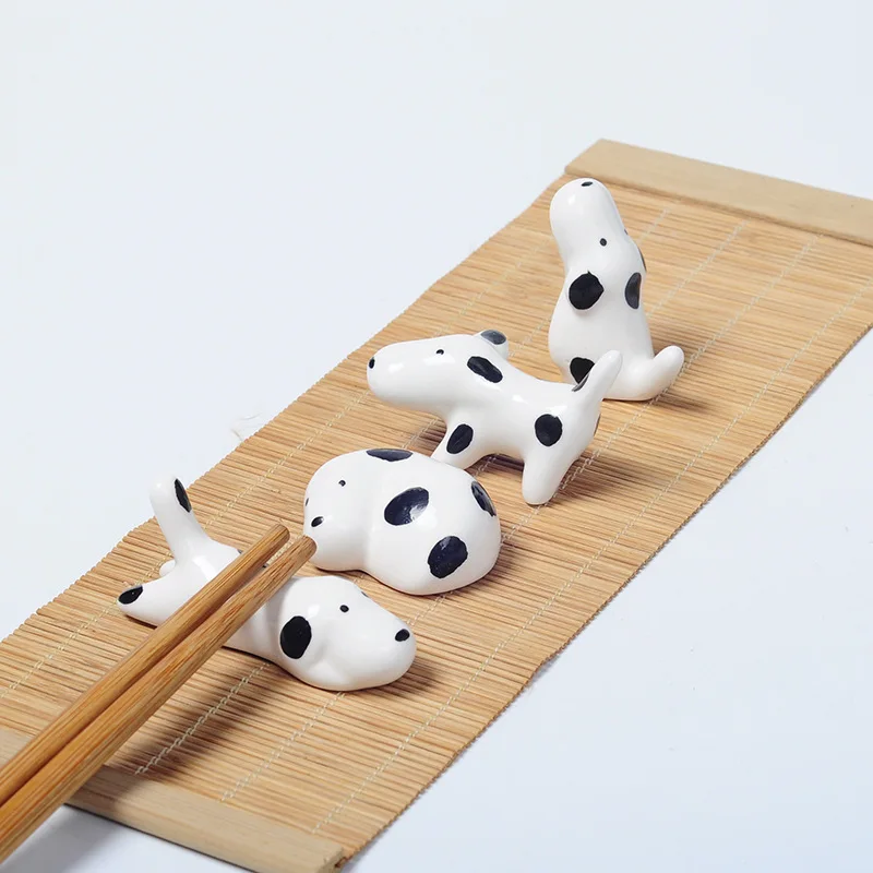 

100pcs Lovely Dog Chopstick Holder Ceramic Chopsticks Rest Creative Household Tableware Stand 4 Styles Free Shipping W9654