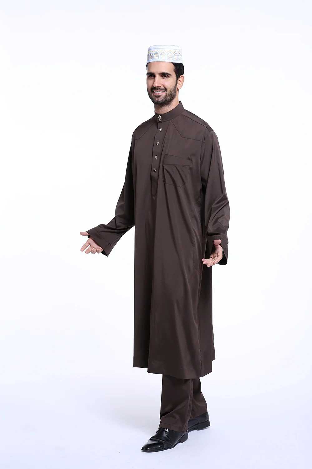 Высокое качество мусульманин ИСЛАМСКАЯ Костюмы для Для мужчин Аравия Арабские накидки и таубы плюс размер Дубай Для Мужчин's кафтан Абаи