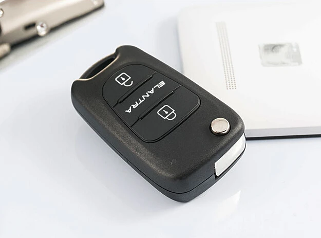 3 Button Hyundai New Elantra flip remote key shell  (27)