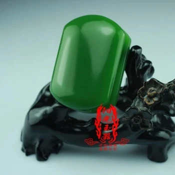 

Xinjiang Hetian jade safety waist buckle pendant man