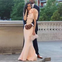 Neue Einfache Günstige Formal Afrikanische Abendkleider Robe De Soiree Courte Elegantes Haut-rosa Schulter-trompete Lange Abendkleider