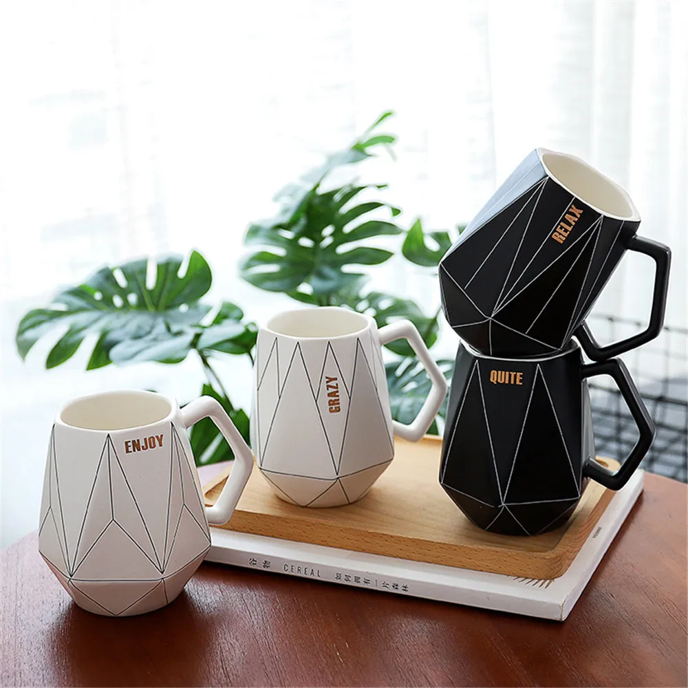 

Creative Ceramic Coffee Mug Milk Tea Procelain Cup Handle Black White Gold Geometric Mugs Drinking Utensils Couple Gifts 450ML