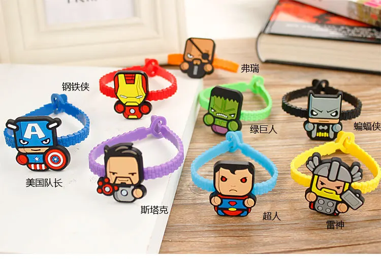 

superhero captain America bracelet Creative cartoon bracelet gift for kids silicone bracelet Fashion accessories bracele