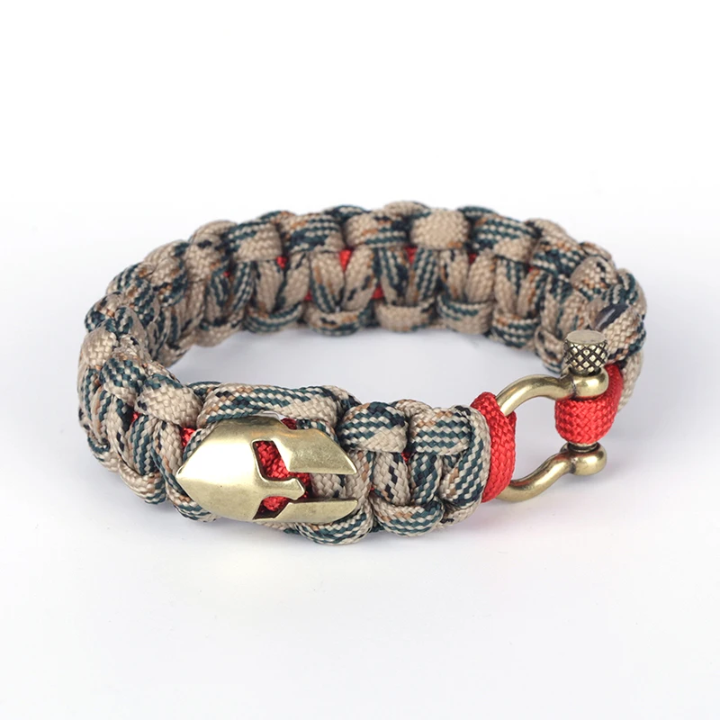 

Camouflage Light Brown Nylon Rope Paracord 550 Brutal Knot Macrame Mask Charm D Horse Shoes Clasp Survival Man Bracelet Bangle
