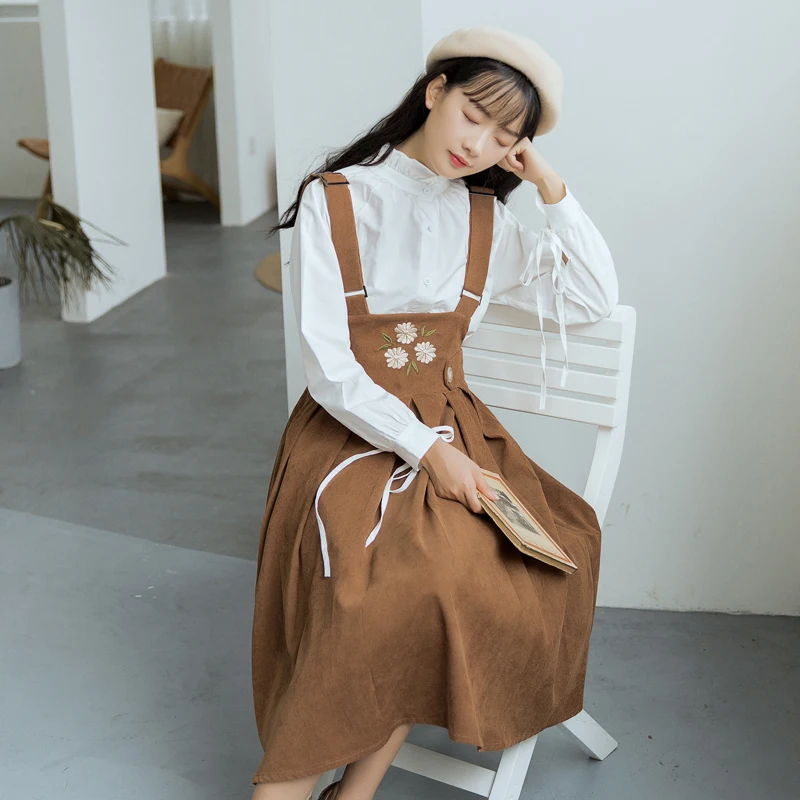 Mori Girl Fall Winter Midi Sundress Suspenders Corduroy Vintage Floral Embroidery Kawaii Dress Elegant Pleated Women Party Dress