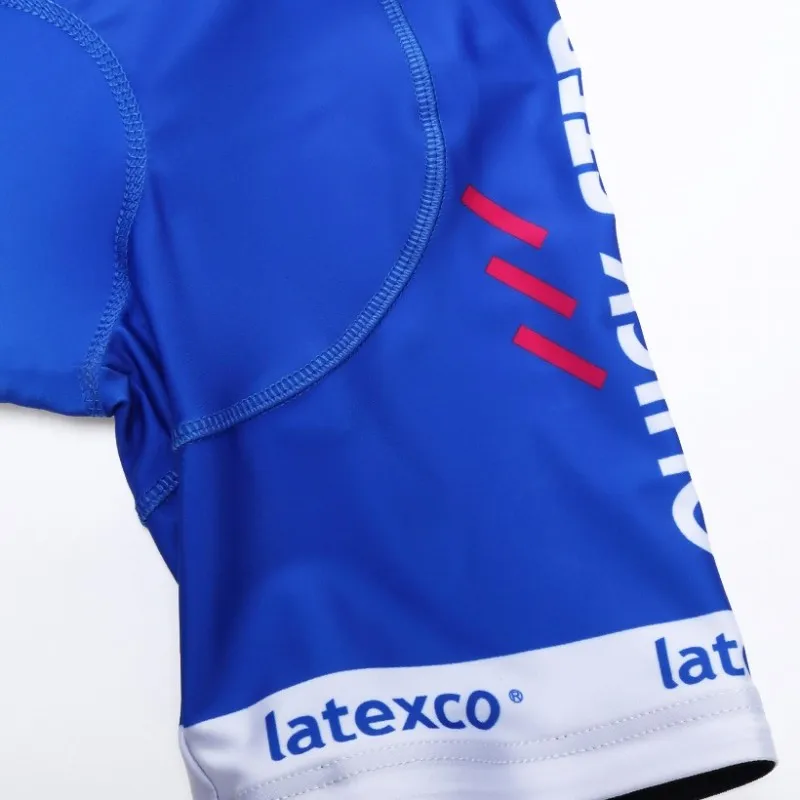 ensemble-cuissard-velo-et-maillot-cyclisme-equipe-pro-quick-step (6)