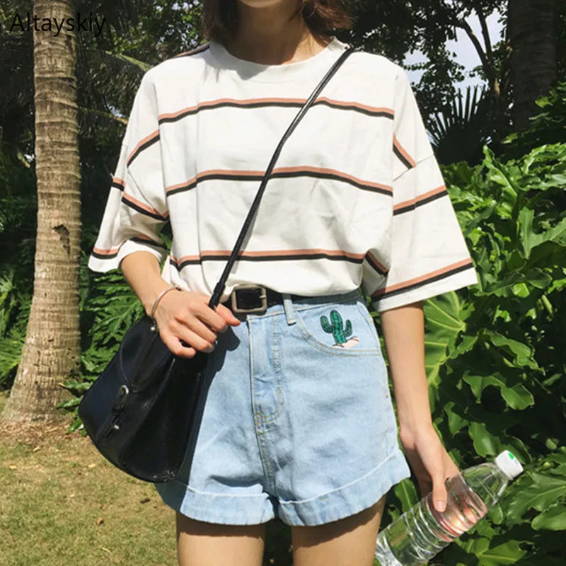 T-shirts Women 2019 Summer Classic All-match High Quality Womens Leisure Trendy Striped O-Neck Batwing Sleeve Short Female Daily