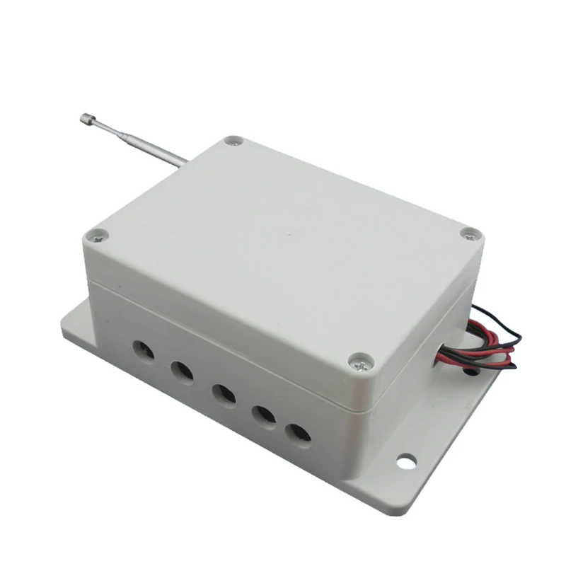

1x TAD-YK40A-2A 20V 10A wireless dual remote control relay 16*10*7CM
