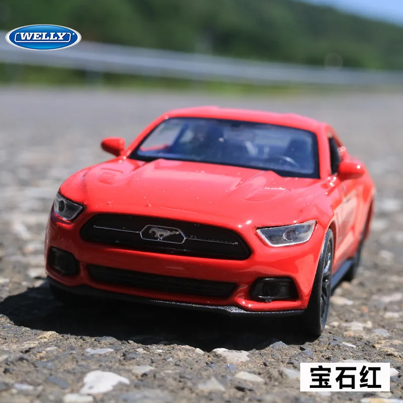 Free shipping 136 For Ford Mustang Alloy Car Toy Model with Pull back