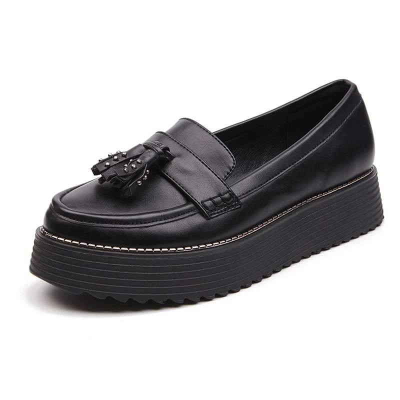 AIMEIGAO Spring Autumn Casual Women Platform Shoes Tassel Flat Heels Shoes Slip On Tassel Moccasin Shoes For Women 5 cm Shoes