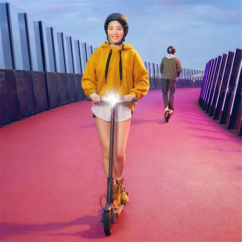 

Xiaomi Electric Scooter Pro Adult Longboard Hoverboard Skateboard 8.5 Inch Two Wheels Scooter APP Control 45km Cruising Distance