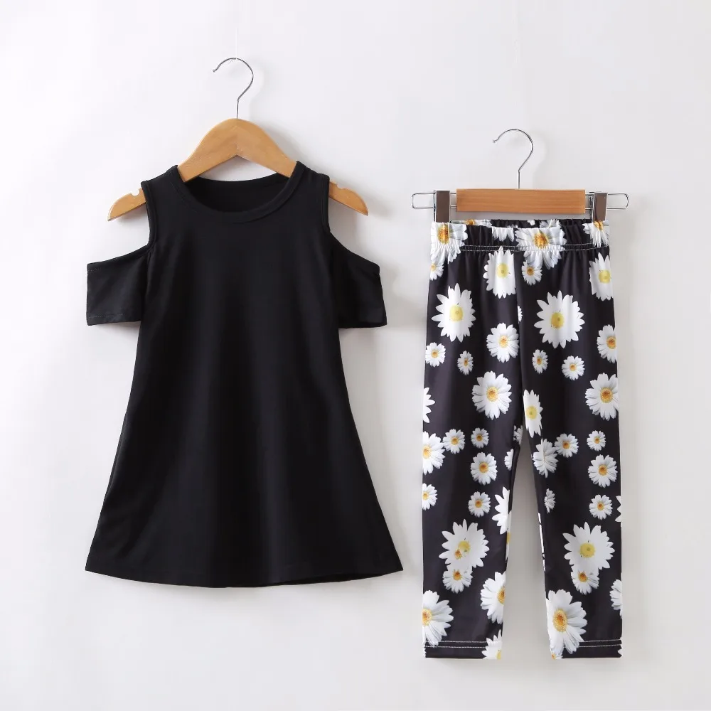 Одинаковые комплекты для семьи; топы для мамы и дочки; футболка+ штаны; 2 предмета; с открытыми плечами