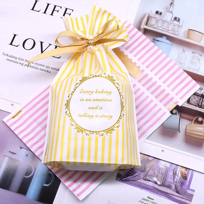 

5pcs/lot Plastic Gift Bag Pink Yellow Candy Bag Wedding Favors Gift Box Package Birthday Party Decoration Bags with Ribbon