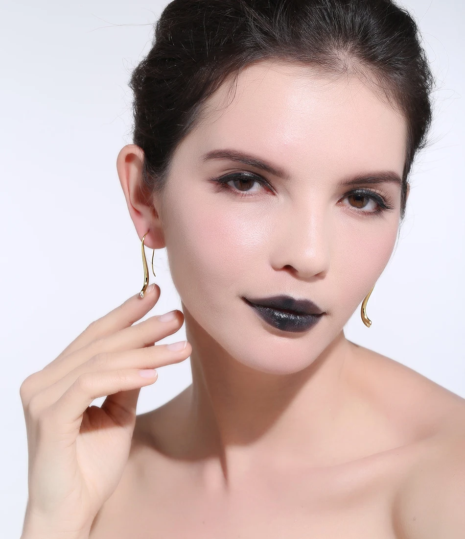 OE168-MODEL-IMG_1596-R