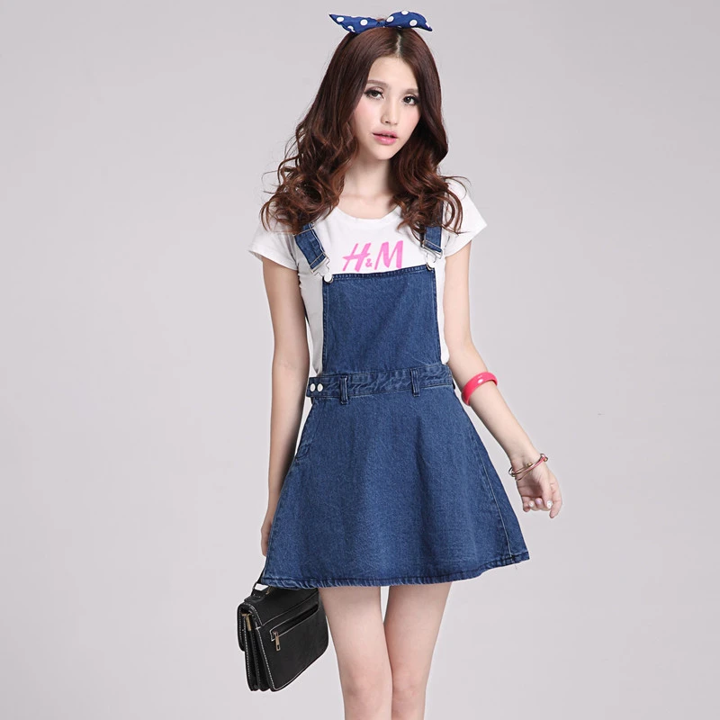 blue denim skirt black tights