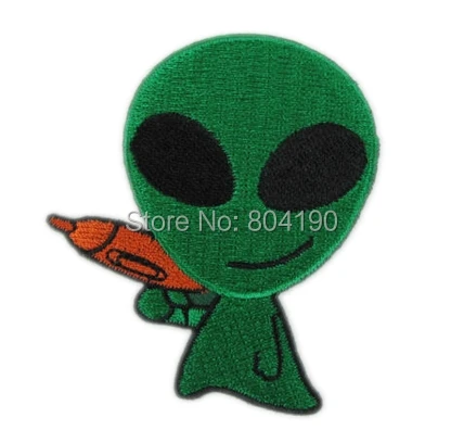

PEACE ALIEN With LASER GUN ufo flying saucer roswell area 51 retro sew applique iron on patch sewing accessories for clothes
