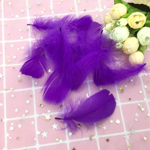 Натуральные Цветные перья, 100 шт./лот, 4-8 см, 1-2 дюйма, маленькие плавающие гусиные перья, шлейф для рукоделия, украшения ювелирных изделий - Цвет: Purple
