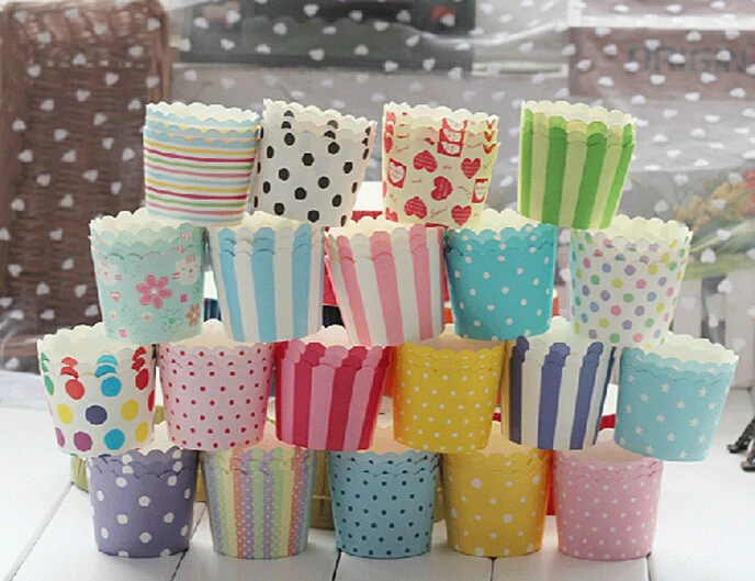 Baking cups cake paper cups baking mold Muffin Cups Multi patterns bear high temperature Baking cups cake paper cups baking mold Muffin Cups Multi patterns bear high temperature