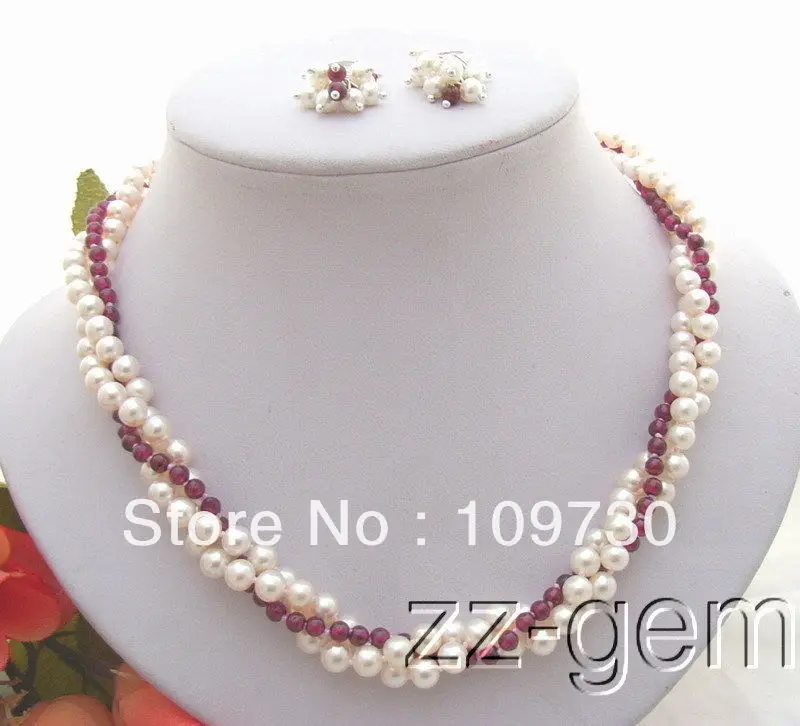 

Jewelry 00463 White Pearl&Natural Garnet Necklace&Earring Set 5.5