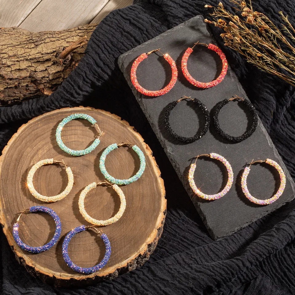

2019 Classic Fashion Sequin Big Circle Earrings Simple Earrings Big Round Colorful Loop Statement Earrings For Women