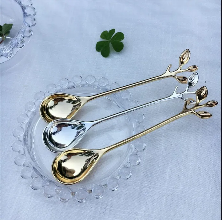Uxcell 8pcs Star Shaped Spoons, 4.3 Inch Coffee Spoon, Stirring Spoon, Tea Spoon, Dessert Spoon, Curve Handle Spoon Kitchen Gadget, Red