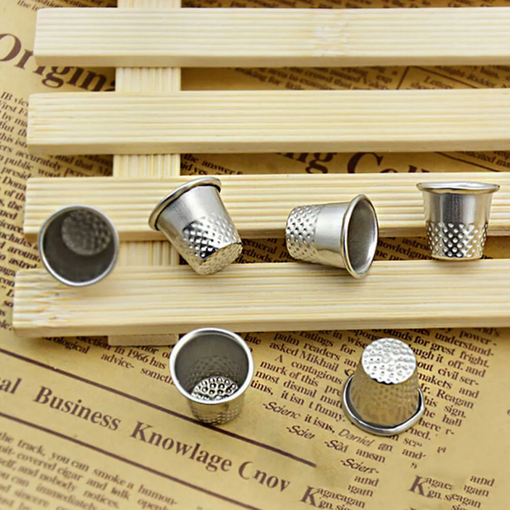 High Quality Metal Finger Thimbles Tailor Sewing Grip Shield Protector