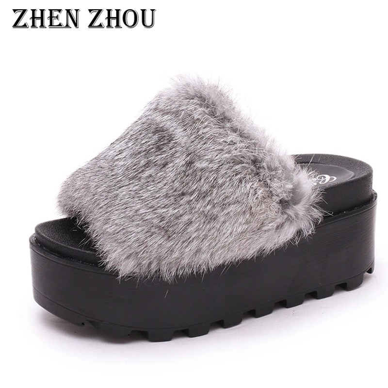 

Fur Slippers 2018 fashion winter Fluffy Sliders version of thick-soled slippers female rabbit fur cake with a word female slip