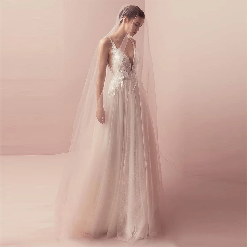 

Verngo 2019 A-line Wedding Dress Appliques Tulle Wedding Gowns Spaghetti Straps Bride Dress Long Dress Vestidos De Noiva