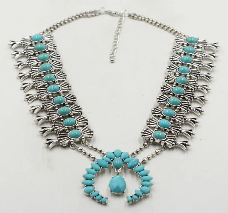 2017 НОВЫЕ бусы золото сердце choker ожерелье женщин воротник Ожерелья и Кулоны