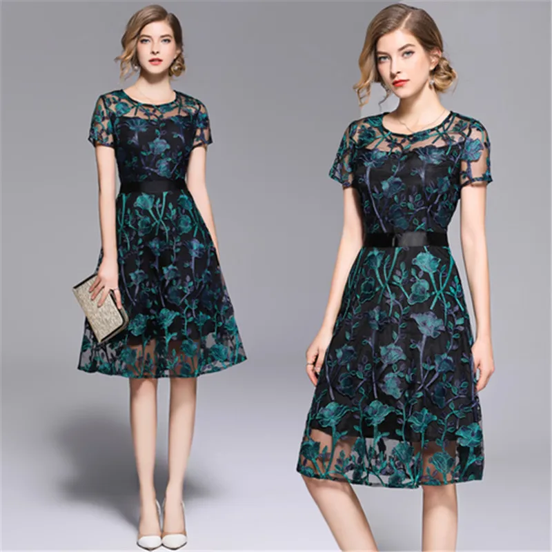 

Women Casual Dress New 2019 Summer Fashion Vintage vestidos Floral Embroidery Knee-length A-line Elegant Female Dresses