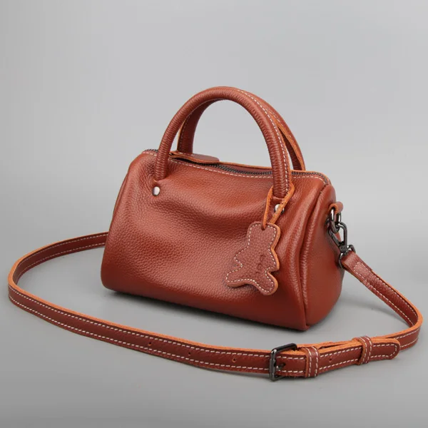 Trendy casual women leather handbags Premium Litchi pattern Hand bag Mini bag Simple Calfskin Shaped women Messenger bag