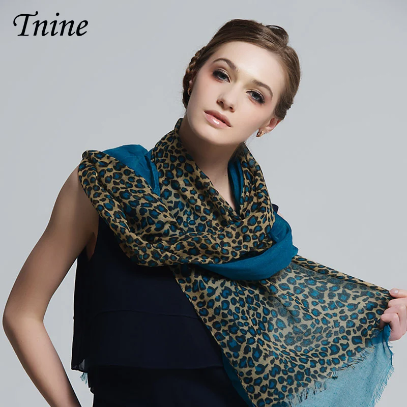 

Shawls 2018 Brand New Animal Leopard Pattern Woven Scarf Soft Long Shawls Cotton Blending Fringes Echarpe Foulards Cachecol Blue
