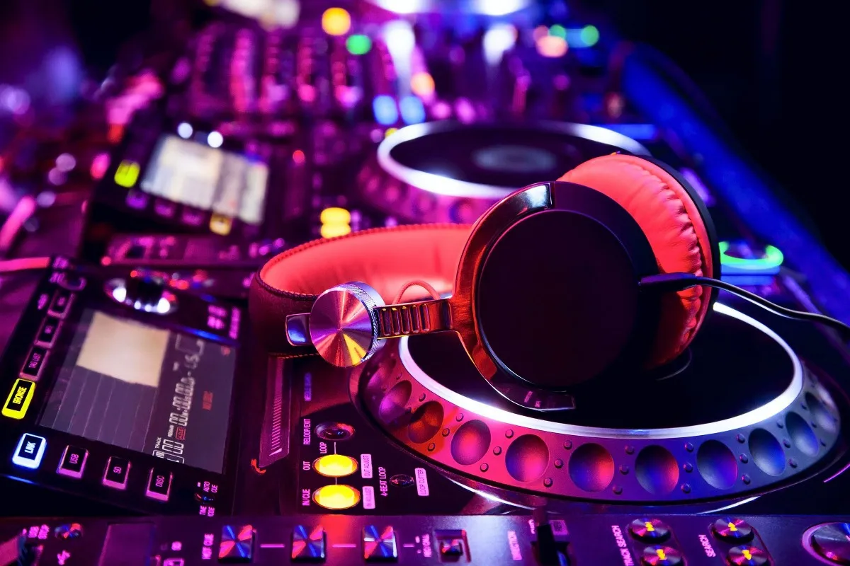 DJ музыкальный инструмент Смеситель и наушники TDY050 изготовленная на заказ Печать