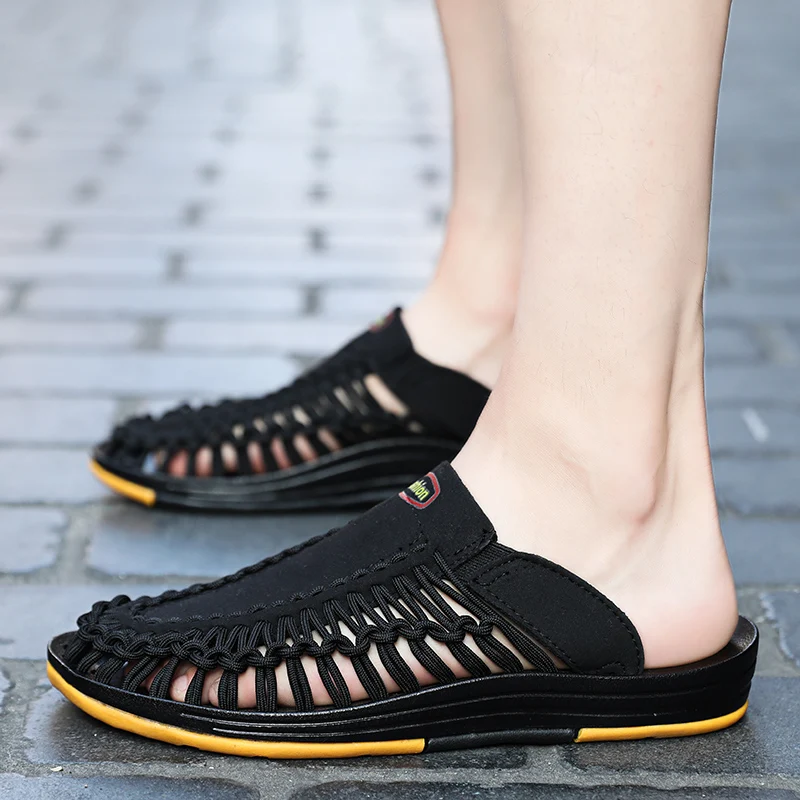 

UNN 2019 Fashion Men Solides Free Breathable Woven Shoes Men's Slippers Outdoor Beach