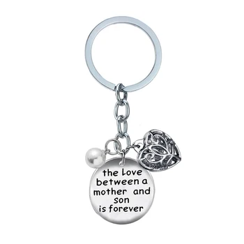 

12PC/Lot Hollow Heart Mother And Son Keychain Pearl Charms Keyring Gifts For Mom Mother Family Key Chain Pendants Key Ring