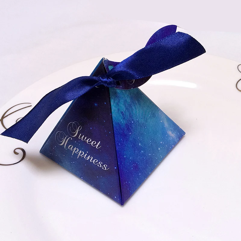 

30pcs/lot Purple/Blue Fashion Star Candy Box Wedding Candy Box With Ribbon Card DIY Special Candy Gift Box Party Supplies