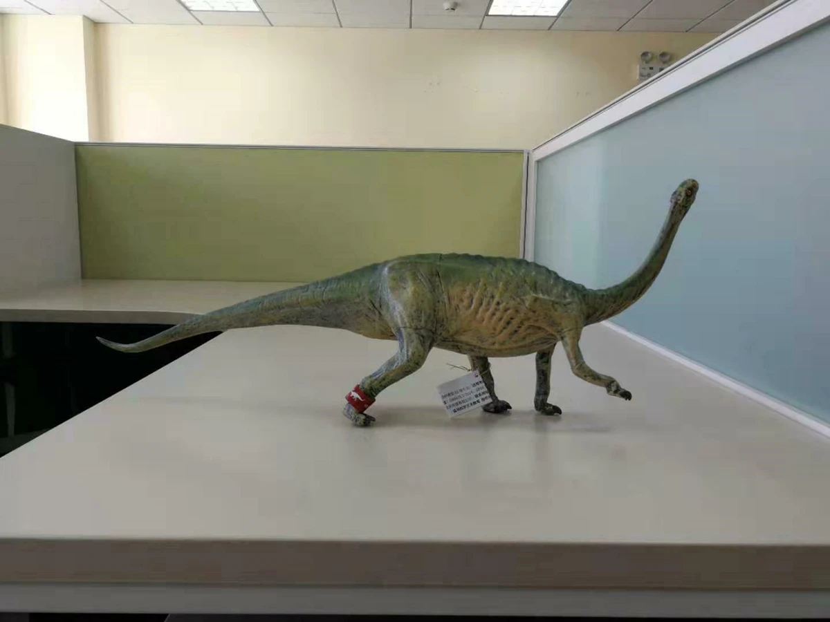 

Jurassic Period Lufengosaurus Dinosaur Statue Model Ancient Animal Figure Collector Toy Decor Gift PNSO