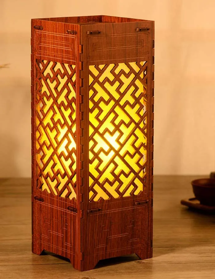 Chinese Style Table Lamp Wood Bedroom Bedside Art Lighting Decorative