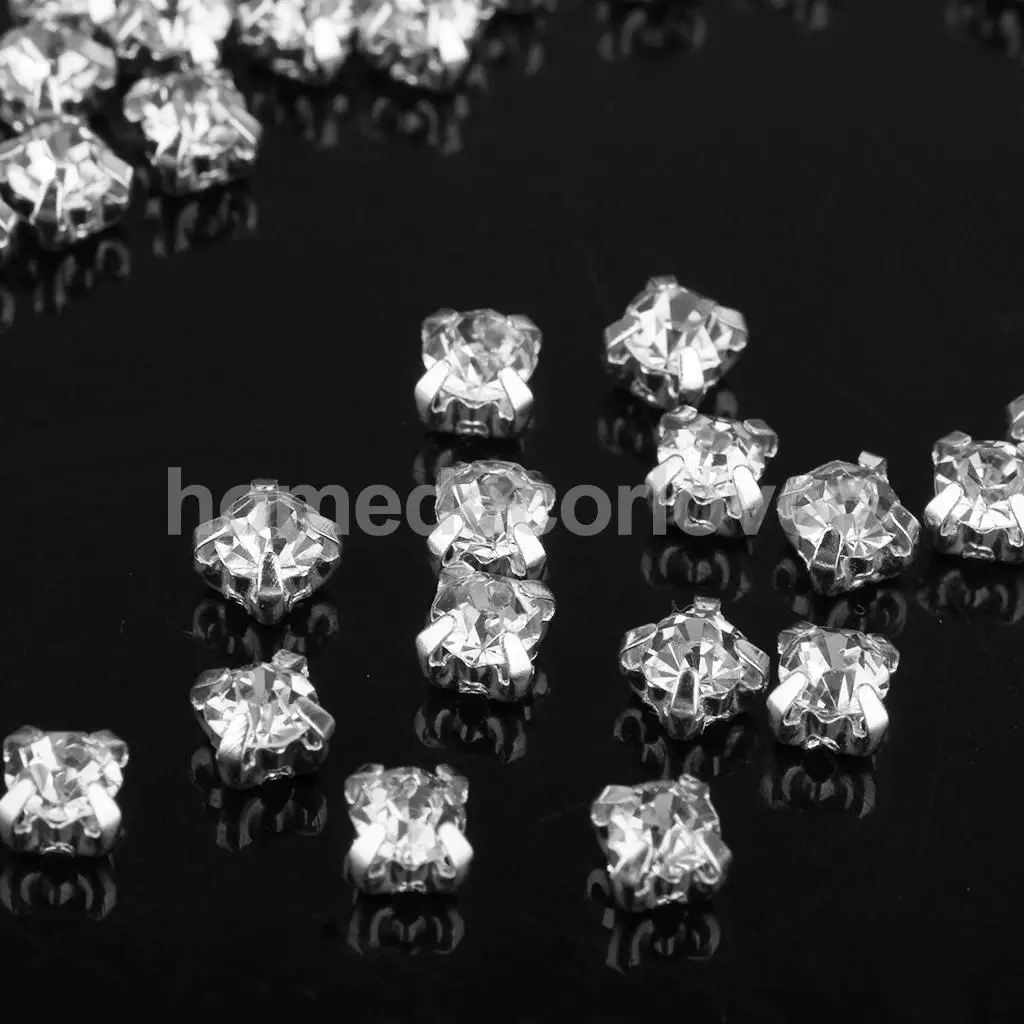 

40pcs Loose Faced Crystal Sew on Rhinestone Beads 4mm Silver clear
