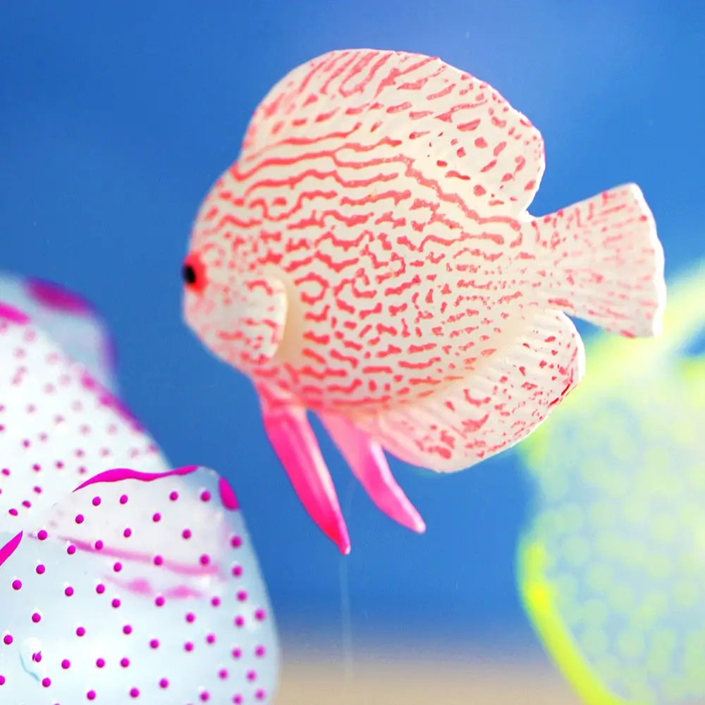 

Luminous Glow In The Dark Artificial Aquarium Goldfish Ornament Fish Tank Jellyfish Underwater Pet Decoration Free Shipping